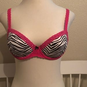 Victoria’s Secret Pink Demi lace 36c bra